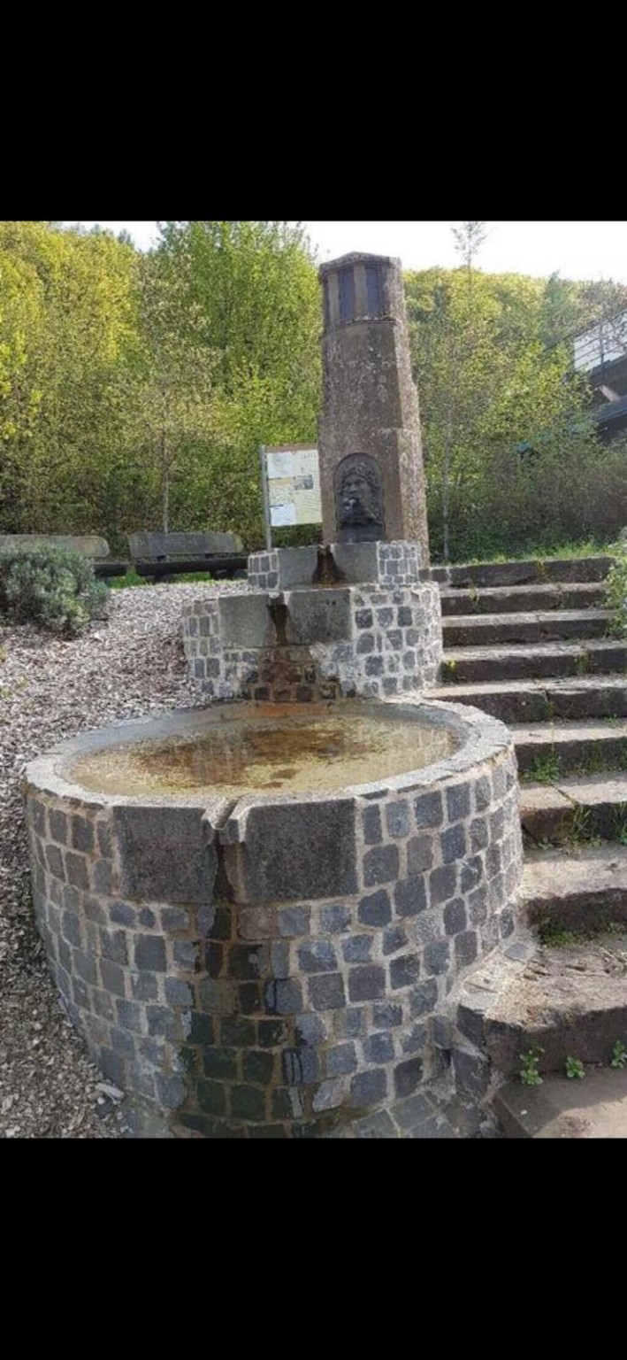 Historische bron in de omgeving